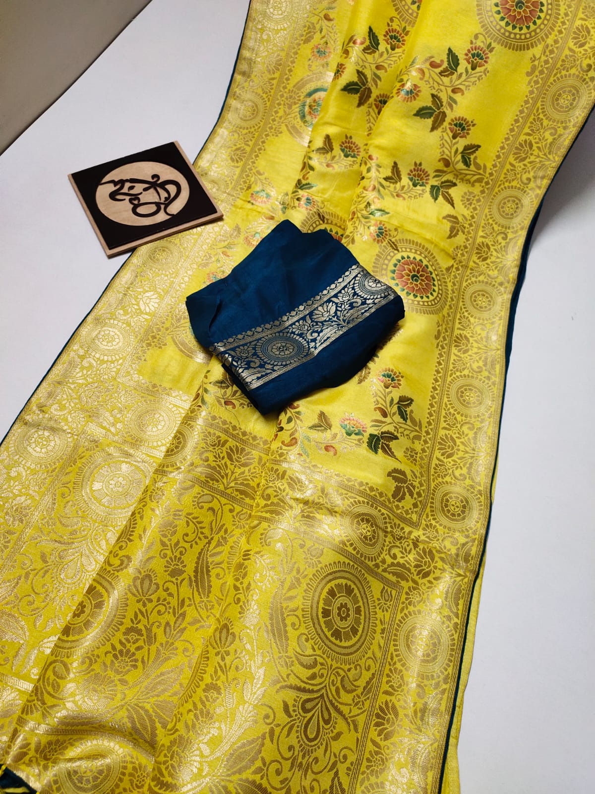 Pure banaras Italian moonga